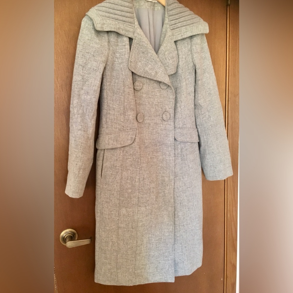Susana Monaco light gray double breasted coat